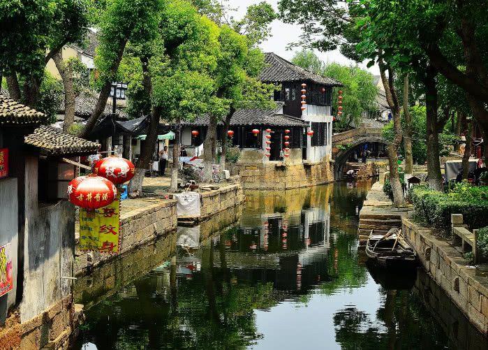 孩子上一年级，基础比较差，怎么能让他多认识一些字？游戏画面
